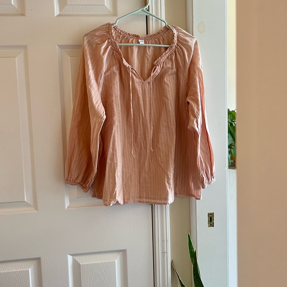 Old Navy Flowy Blouse Size L